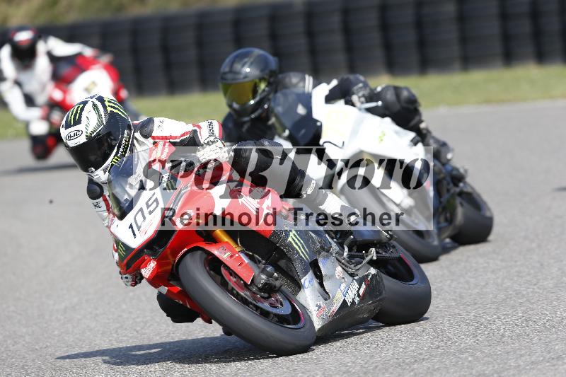 /45 10.08.2025 Plüss Moto Sport ADR/Freies Fahren/105